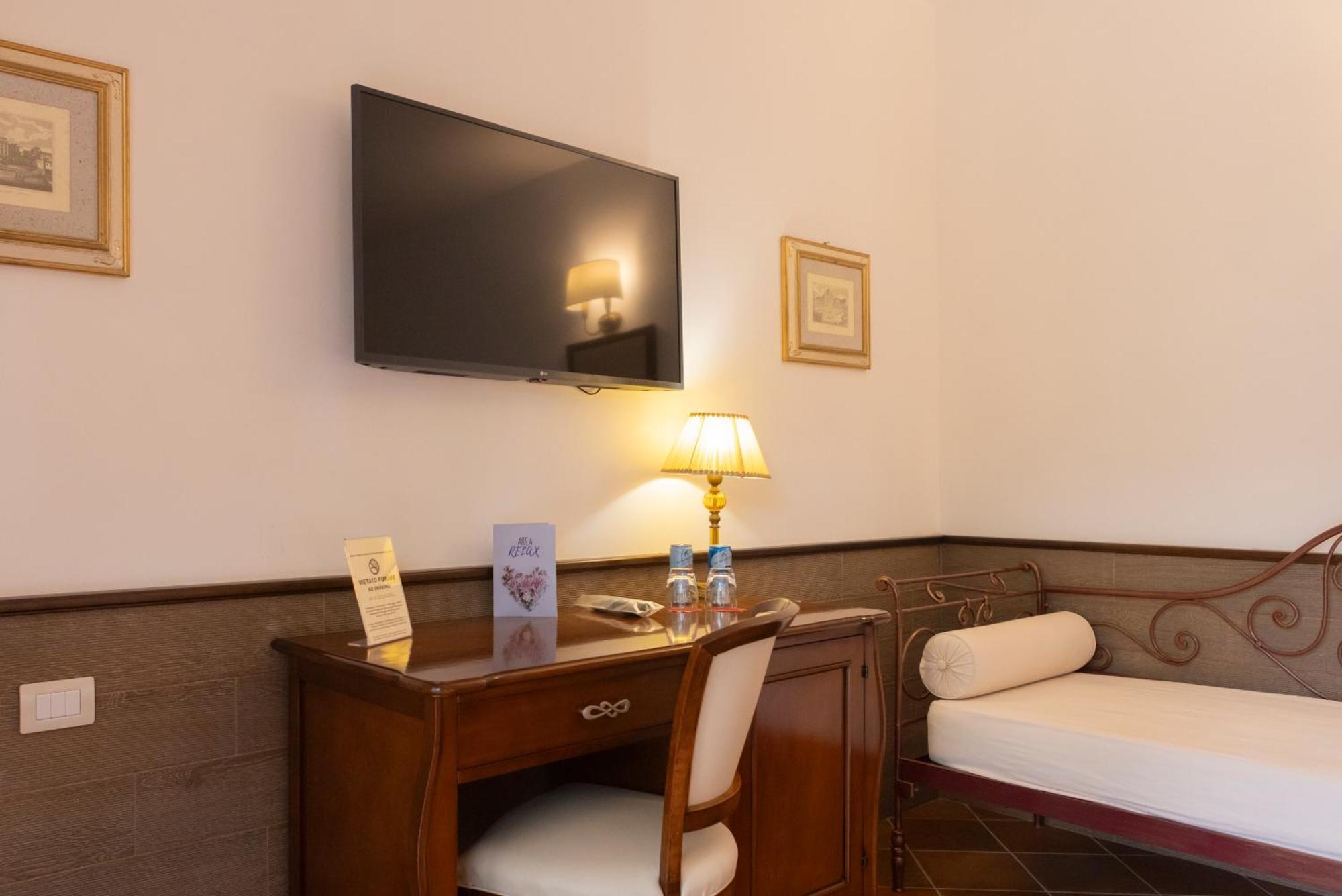 Sarand Relais-adults Only Fondi